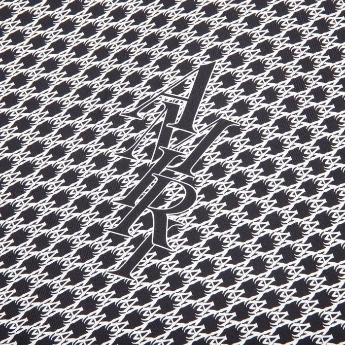 b140c7405cdb74610ad97e06e96a7b5a.jpg